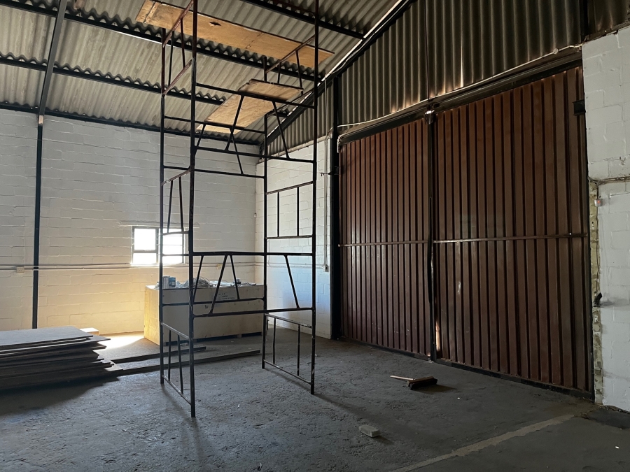 Commercial Property for Sale in Struisbaai Western Cape